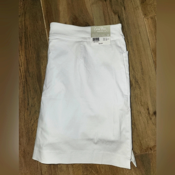 Coral Bay Pants - Coral Bay Women's White Skort